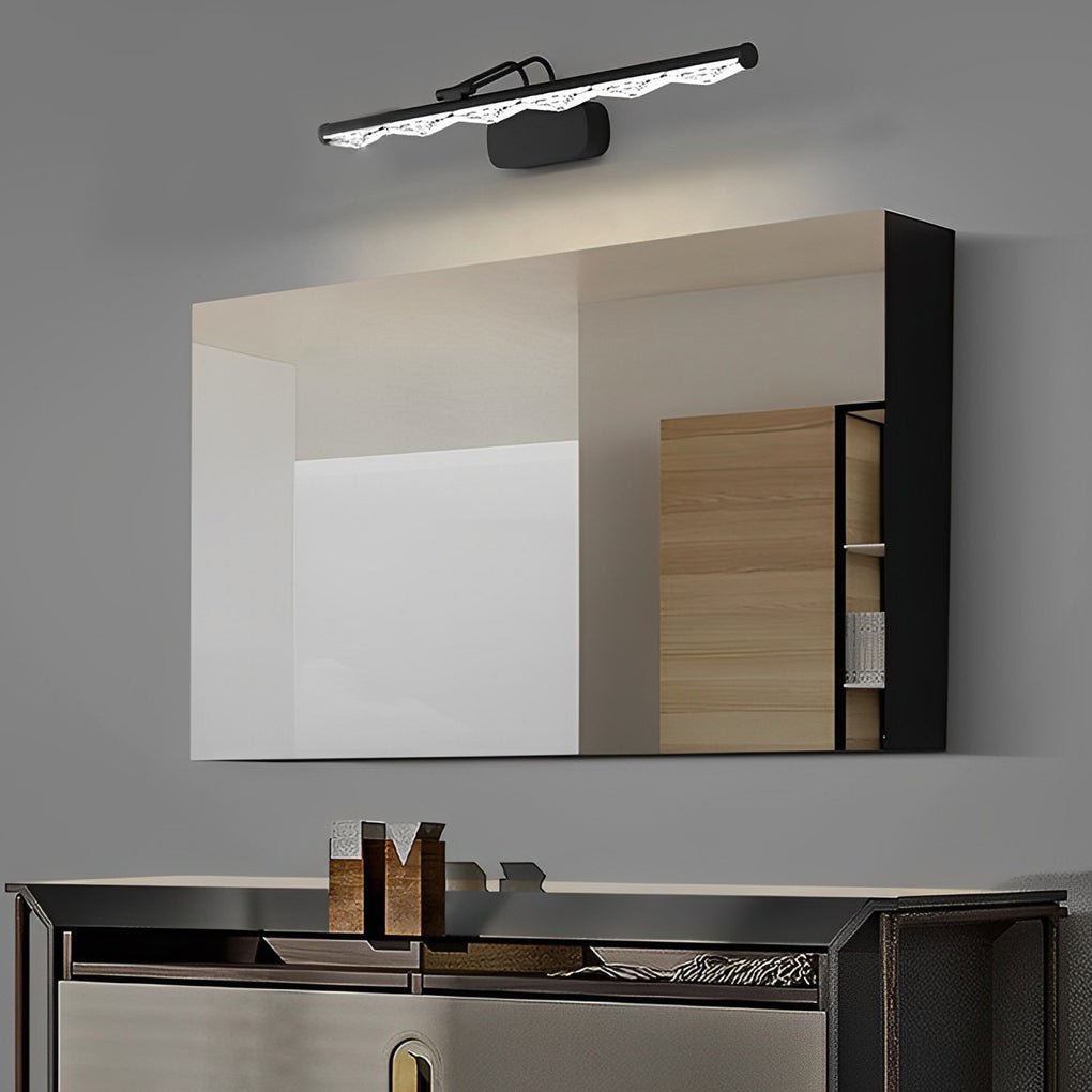 WINDSOR PRISMATIC BATHROOM ILLUMINATOR WITH MULTI-SIDED ACRYLIC GLOW