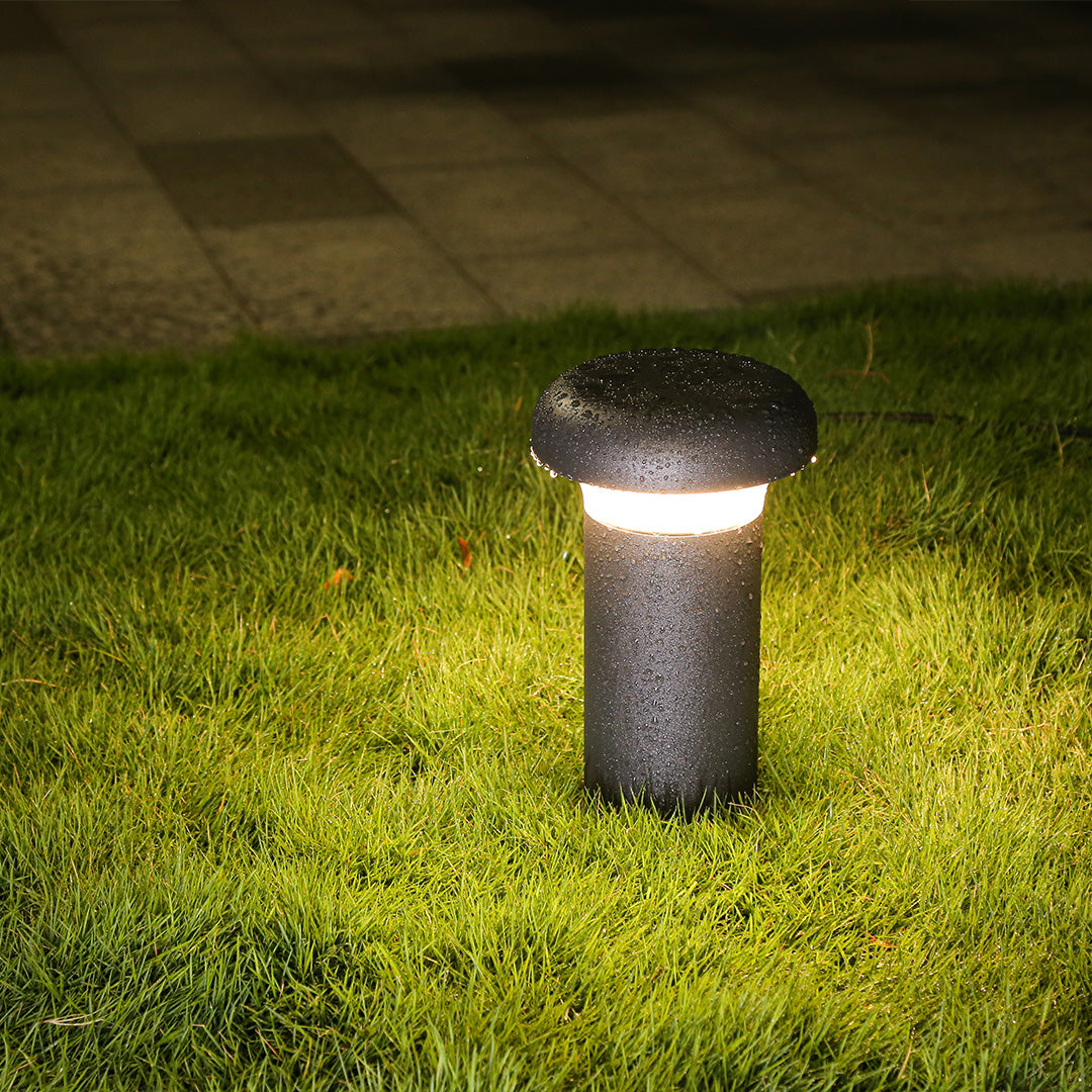 RAVENSHIRE TEXTURED GARDEN LANTERN | Waterproof Bollard Illumination