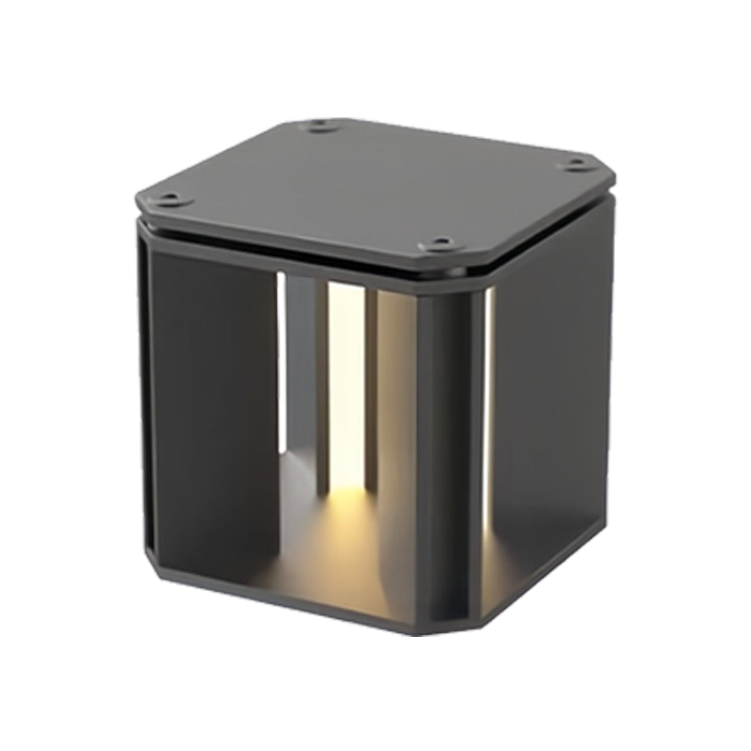 RAVENSHILL OUTDOOR METAL PILLAR LANTERN