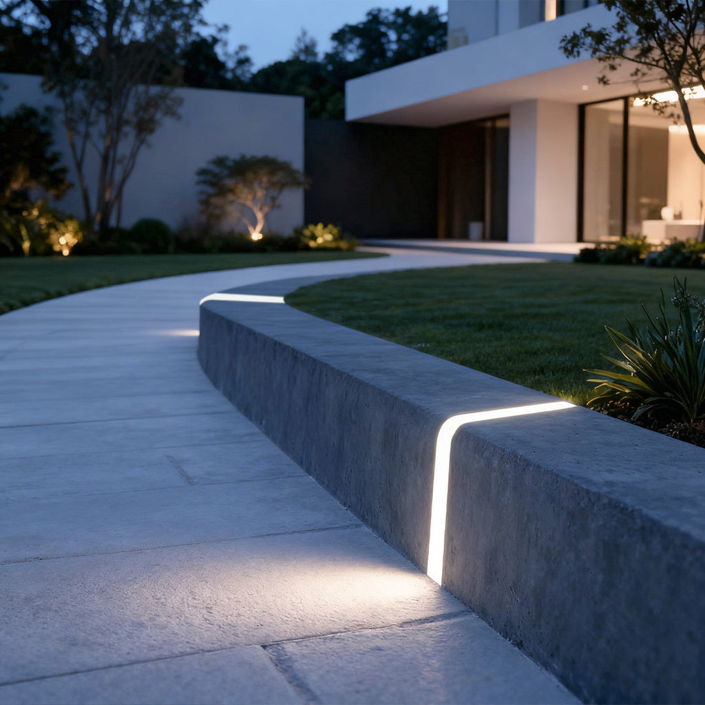 WINTHORPE AQUA-RESISTANT STEP LANTERN FOR COURTYARD ILLUMINATION