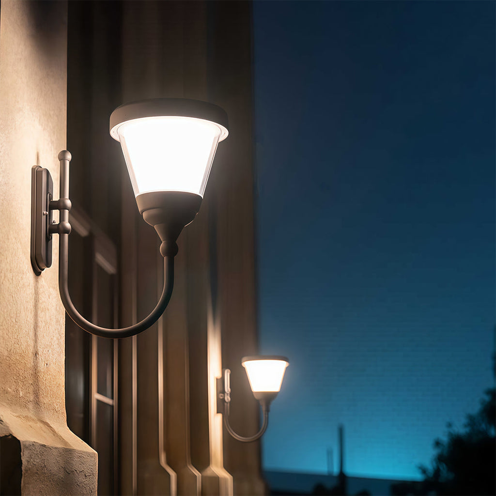 RAVENHURST WEATHERPROOF GARDEN WALL LANTERN