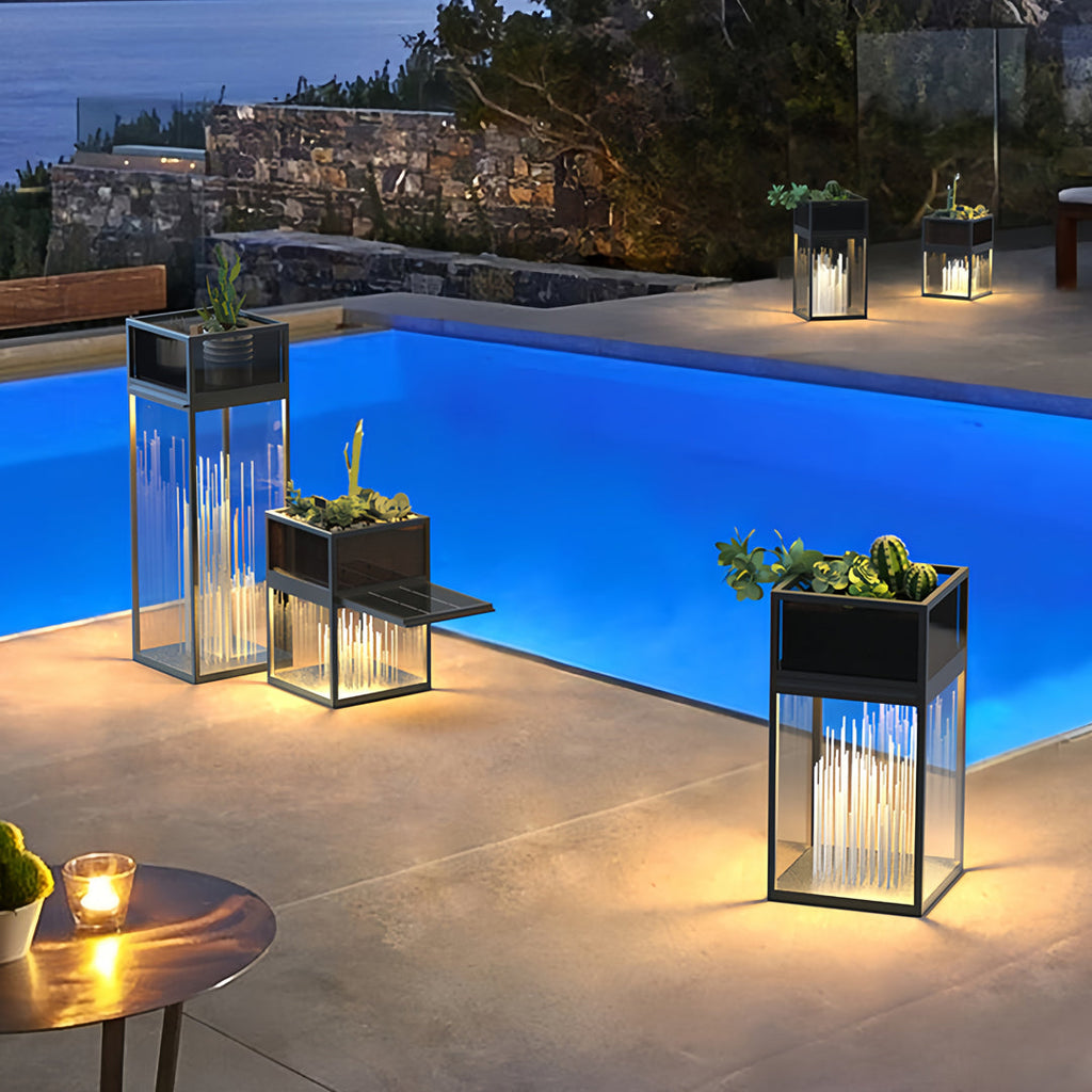 RAVENSHIRE ILLUMINATED GARDEN PILLAR LAMP