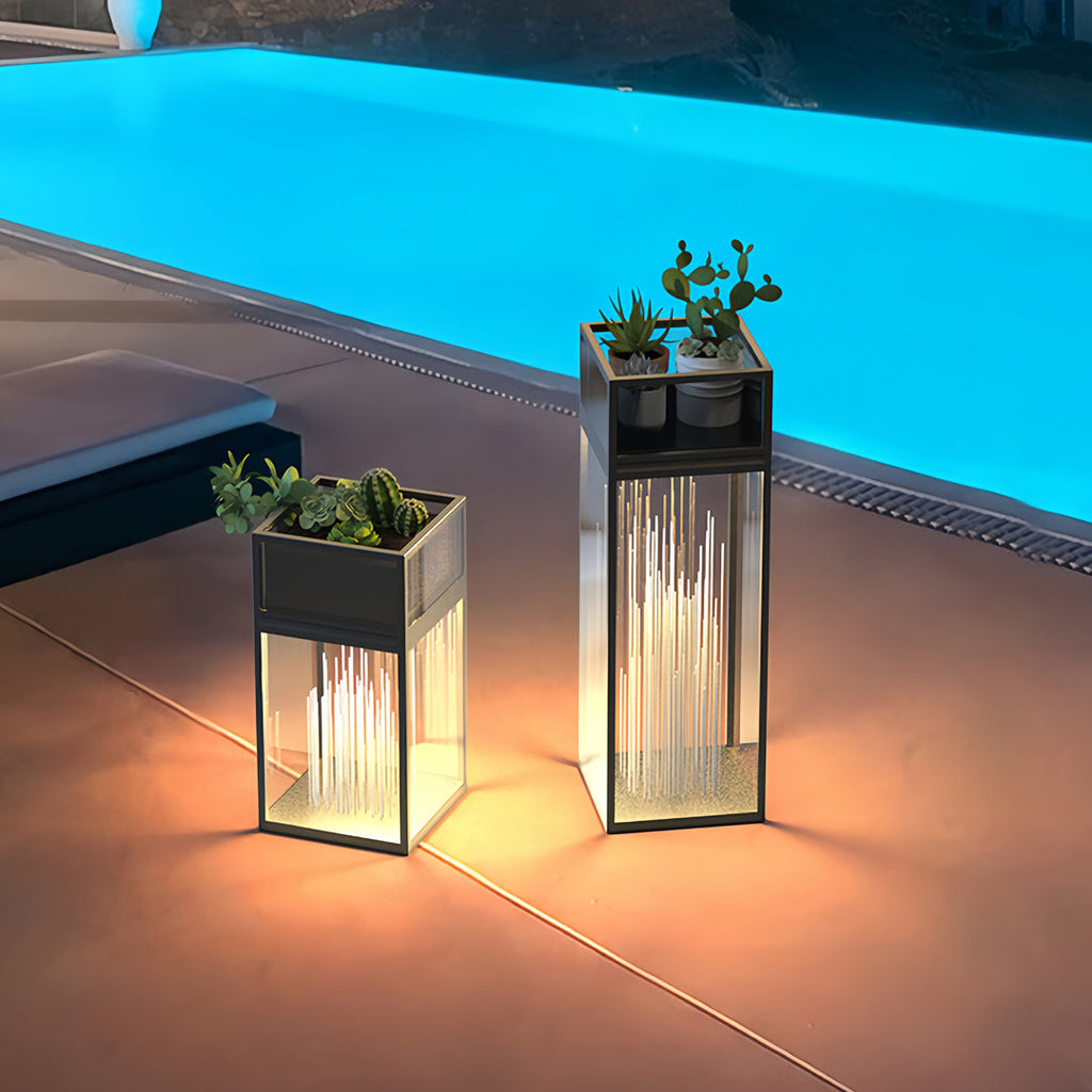 RAVENSHIRE ILLUMINATED GARDEN PILLAR LAMP