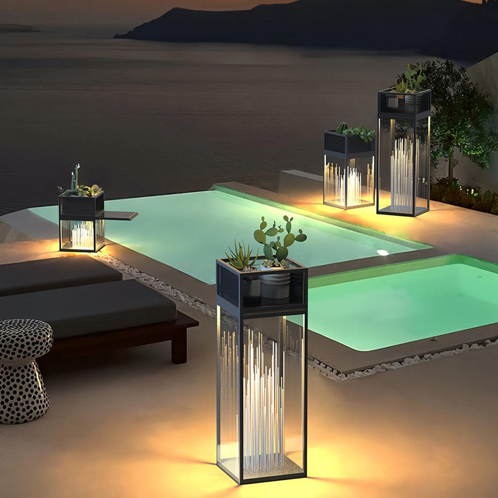 RAVENSHIRE ILLUMINATED GARDEN PILLAR LAMP