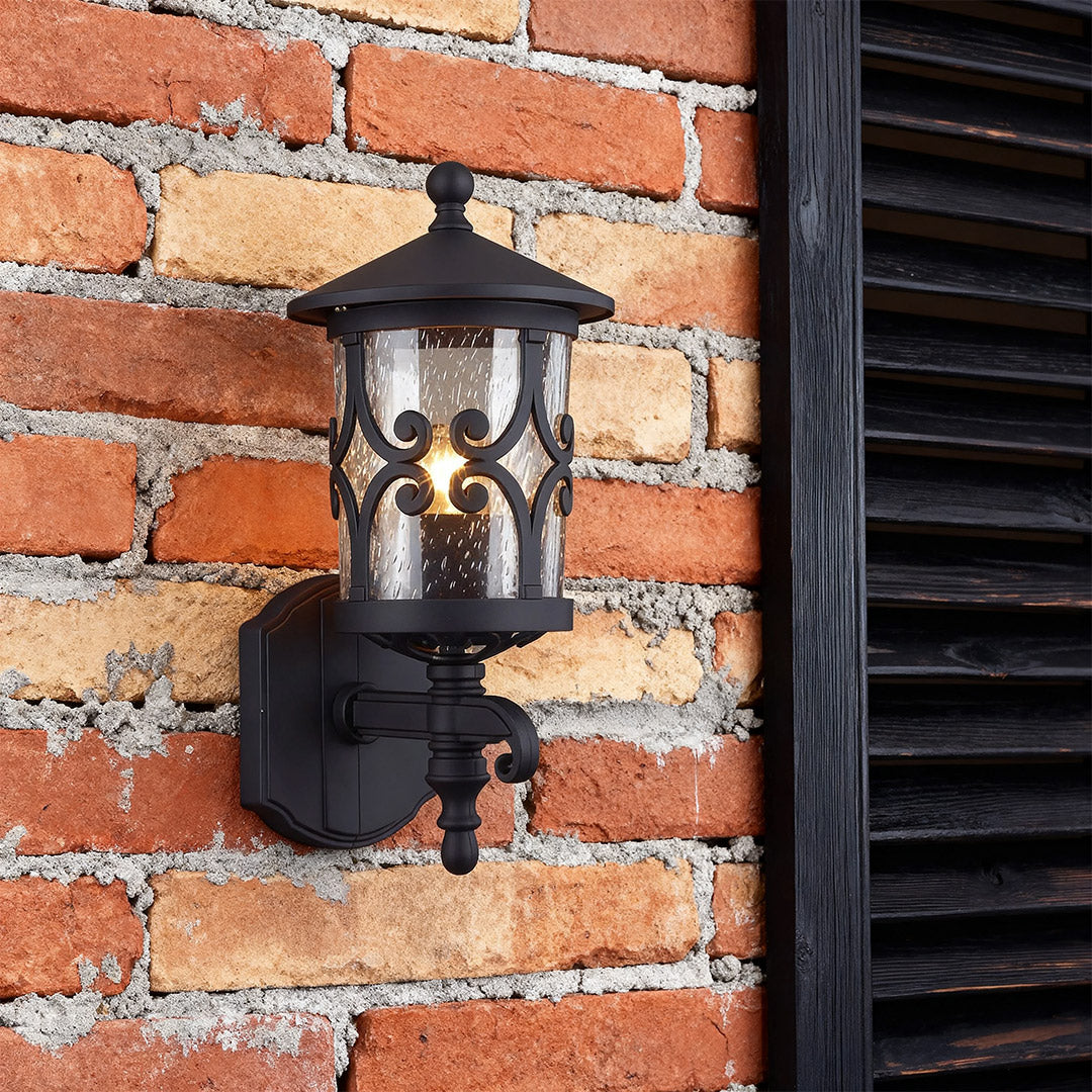 THORNBURY CAST IRON WALL LANTERN