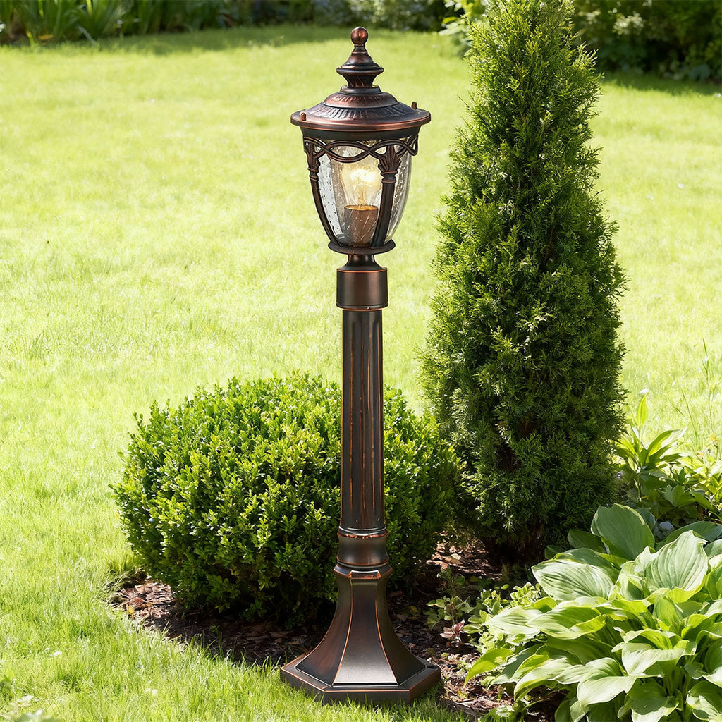WINDSOR ALUMINUM GARDEN PATHWAY LANTERN WITH WEATHERPROOF DESIGN