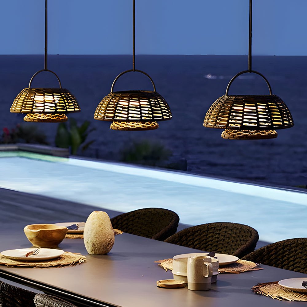 WINDSOR WOVEN ROPE SOLAR HANGING LIGHT