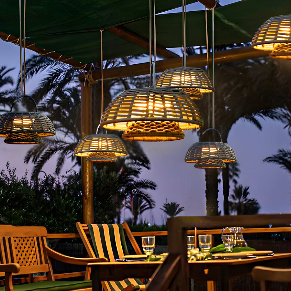 WINDSOR WOVEN ROPE SOLAR HANGING LIGHT
