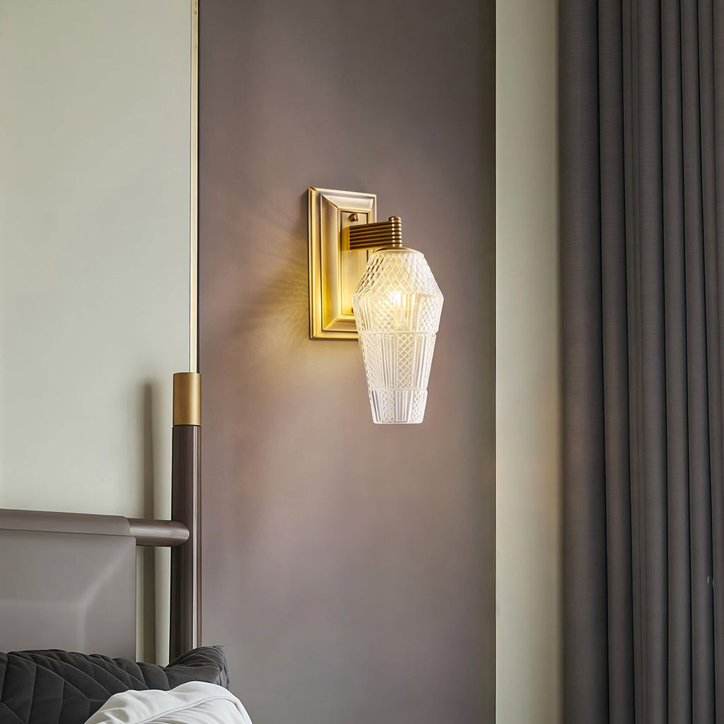 VIOLETTE BRASS FRENCH INSPIRED WALL LANTERN
