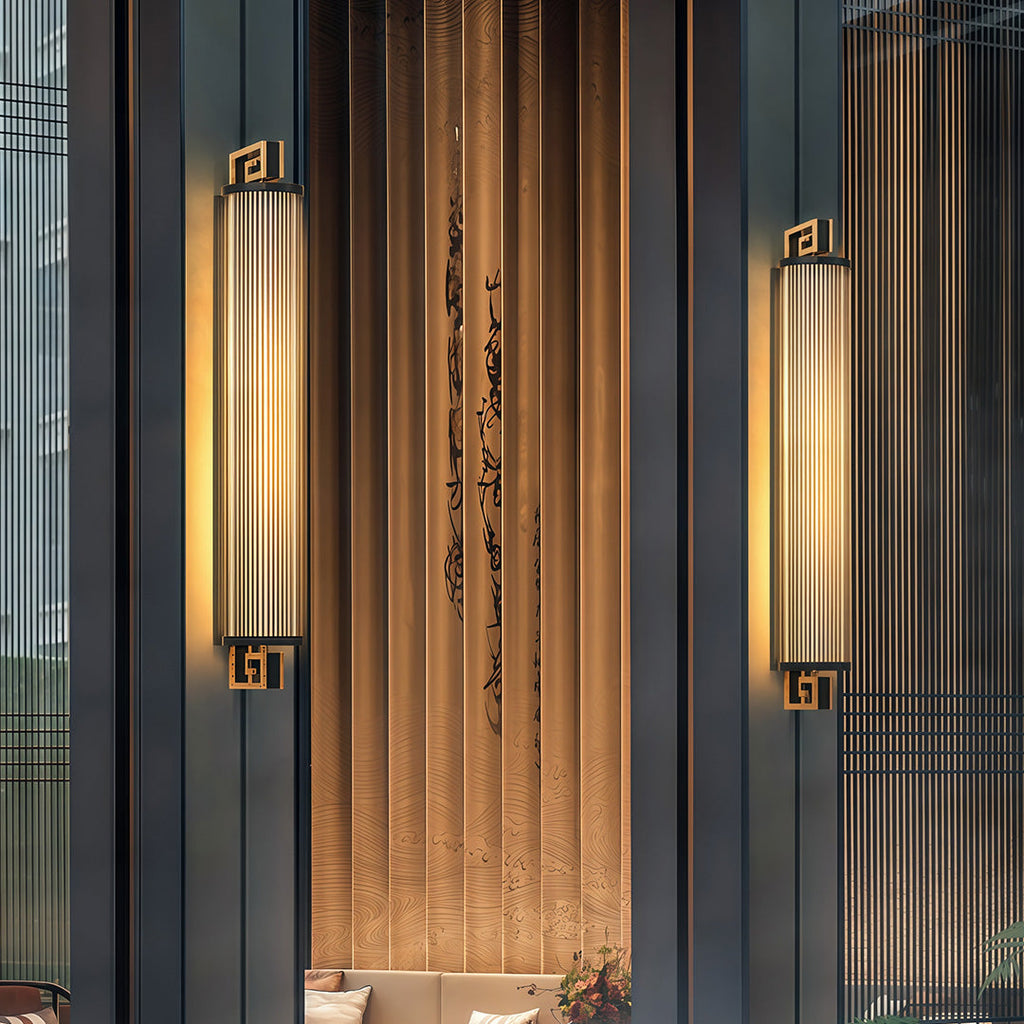 PEMBROKE RAINPROOF WALL SCONCE LIGHT