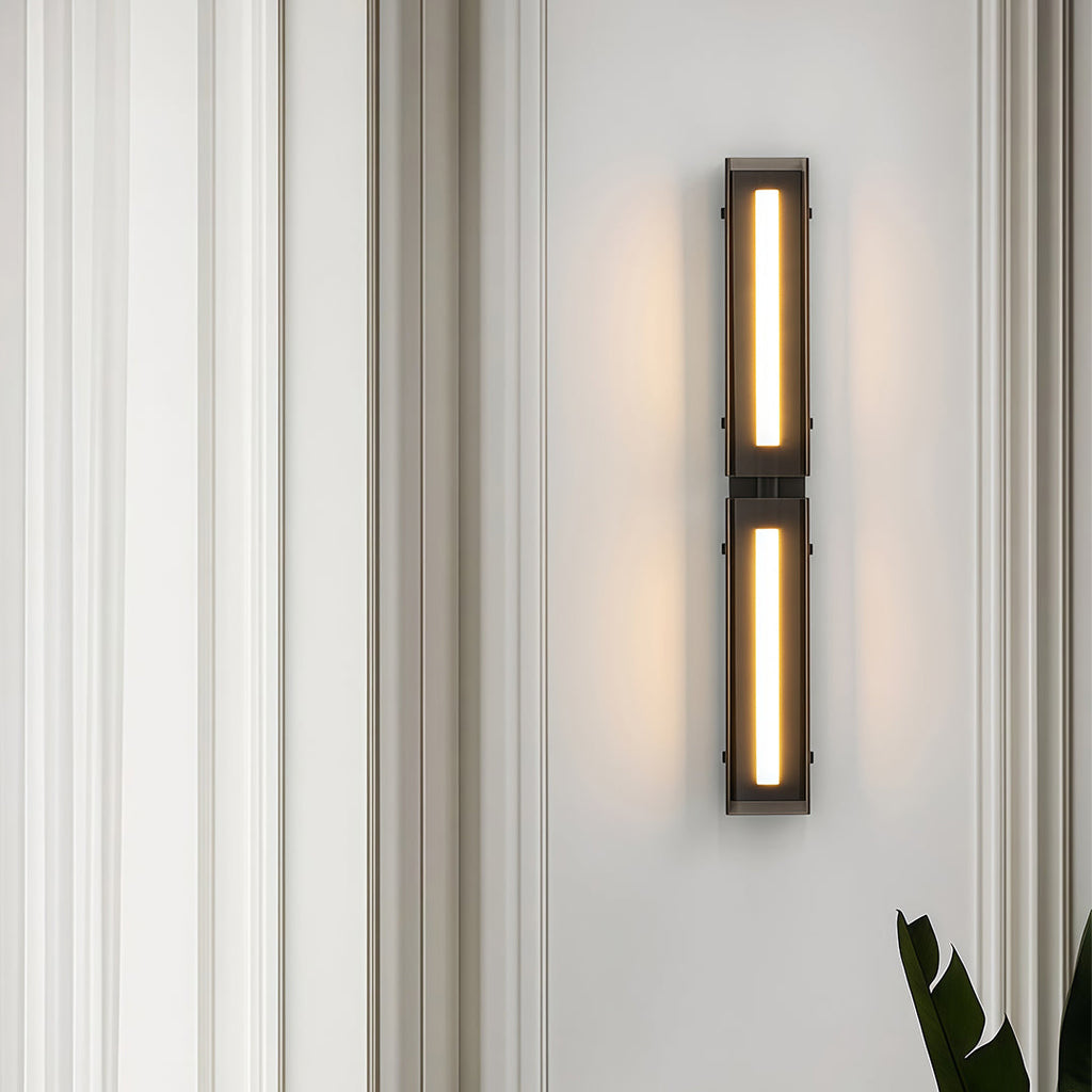 RAVENHALL MODERNIST VERTICAL WALL LAMP