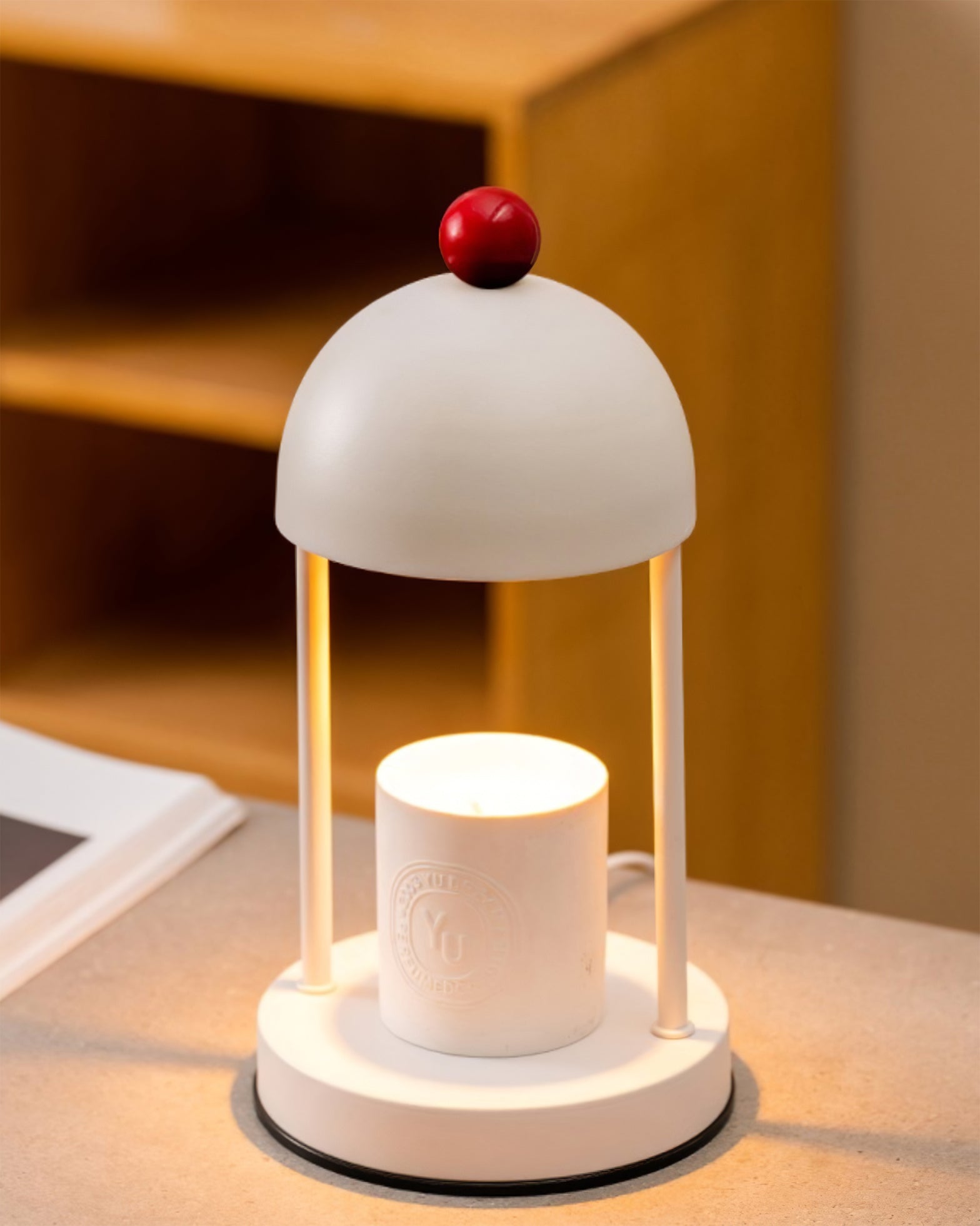CLARIDGE ILLUMINATED CANDLE GLOW LAMP