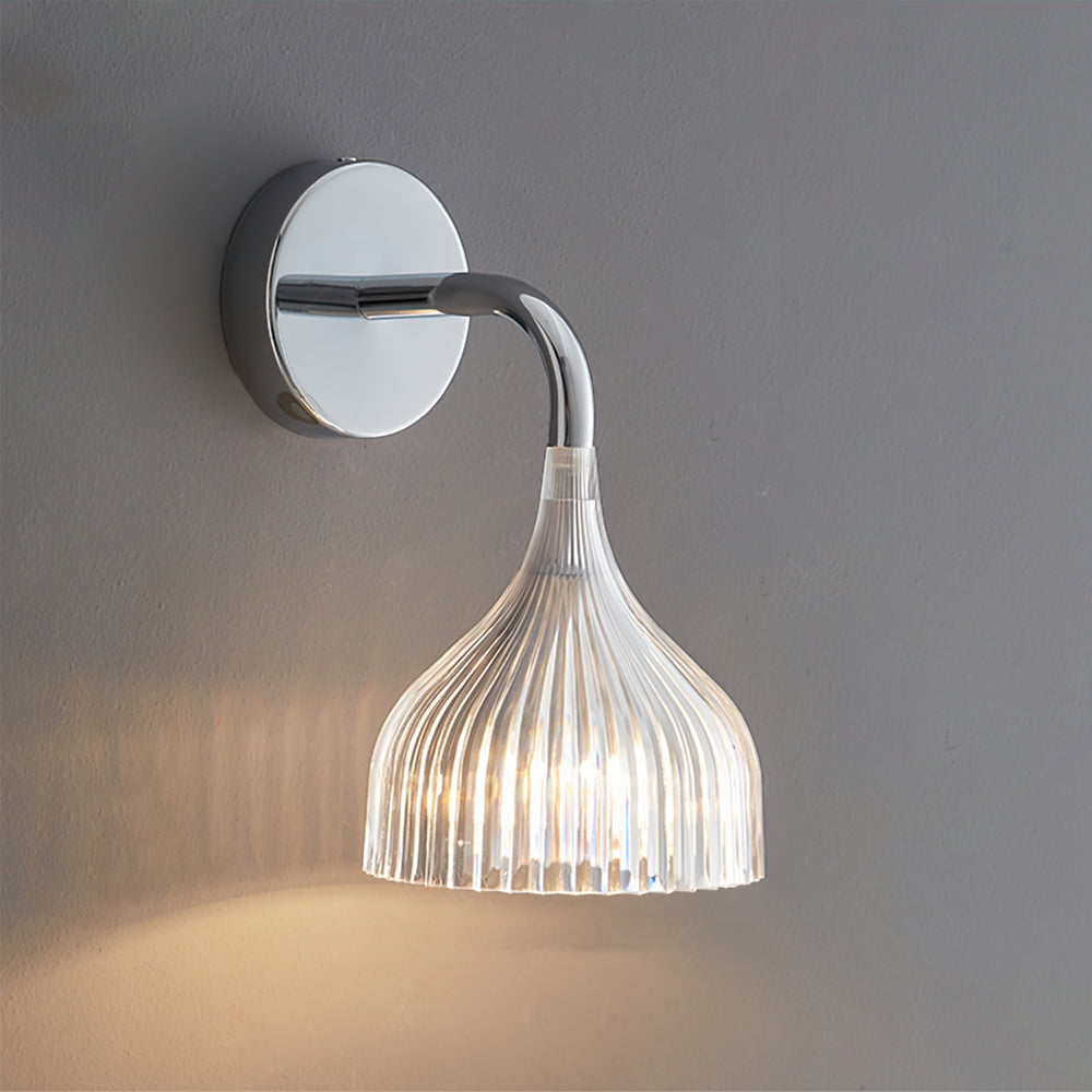 WINDSOR GARDEN WALL SCONCE