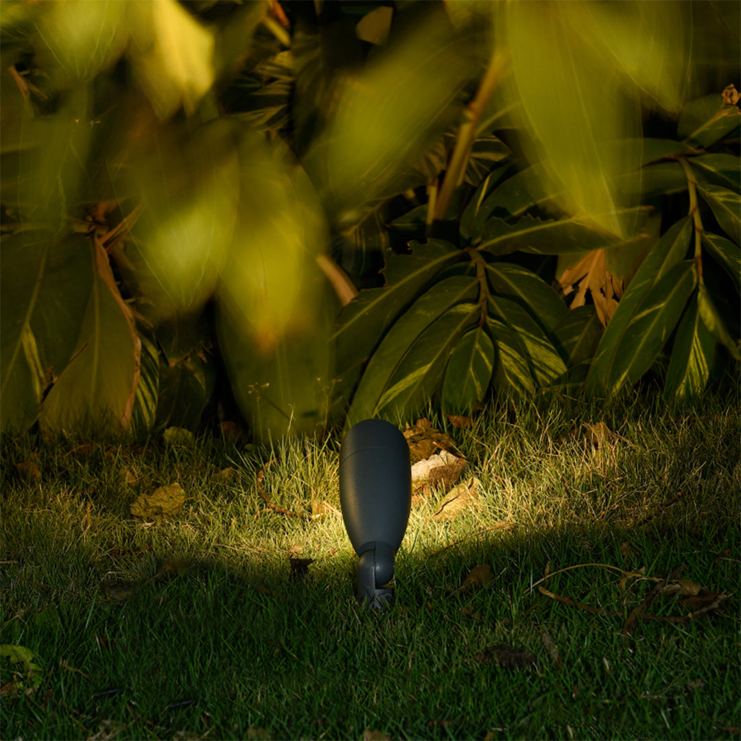 BRIGHTON WATERPROOF OUTDOOR ILLUMINATOR WITH MINIMALIST DESIGN