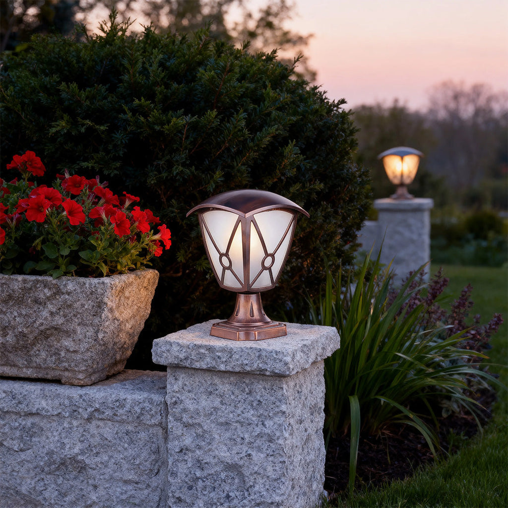 WINCHESTER ALUMINUM GARDEN POLE LANTERN