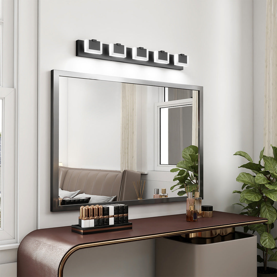 WINDSOR CHROME ILLUMINATION MIRROR LAMP