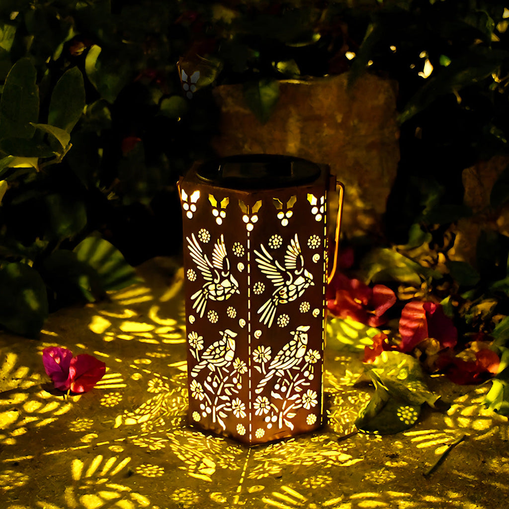 RAVENHALL SCARLET SOLAR LANTERN WITH INTRICATE CUTOUT FRAME