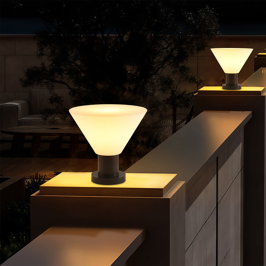 RAVENSHILL WEATHERPROOF GARDEN PILLAR LANTERN