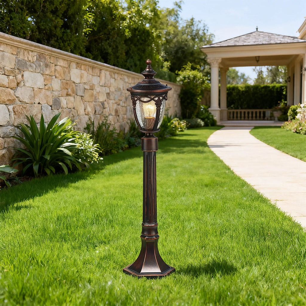 WINDSOR ALUMINUM GARDEN PATHWAY LANTERN WITH WEATHERPROOF DESIGN