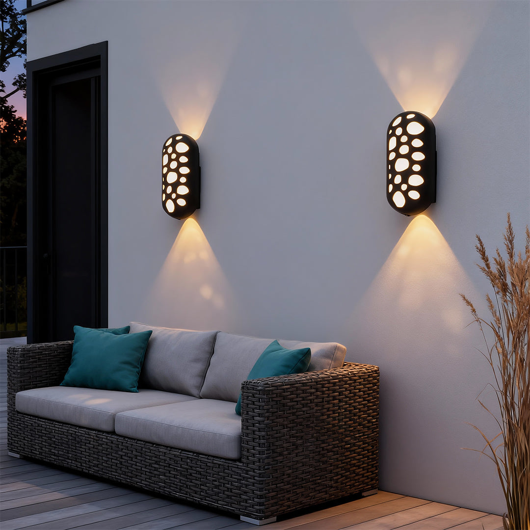 WINTERBOURNE LED DUAL-FACED OUTDOOR SCONCE