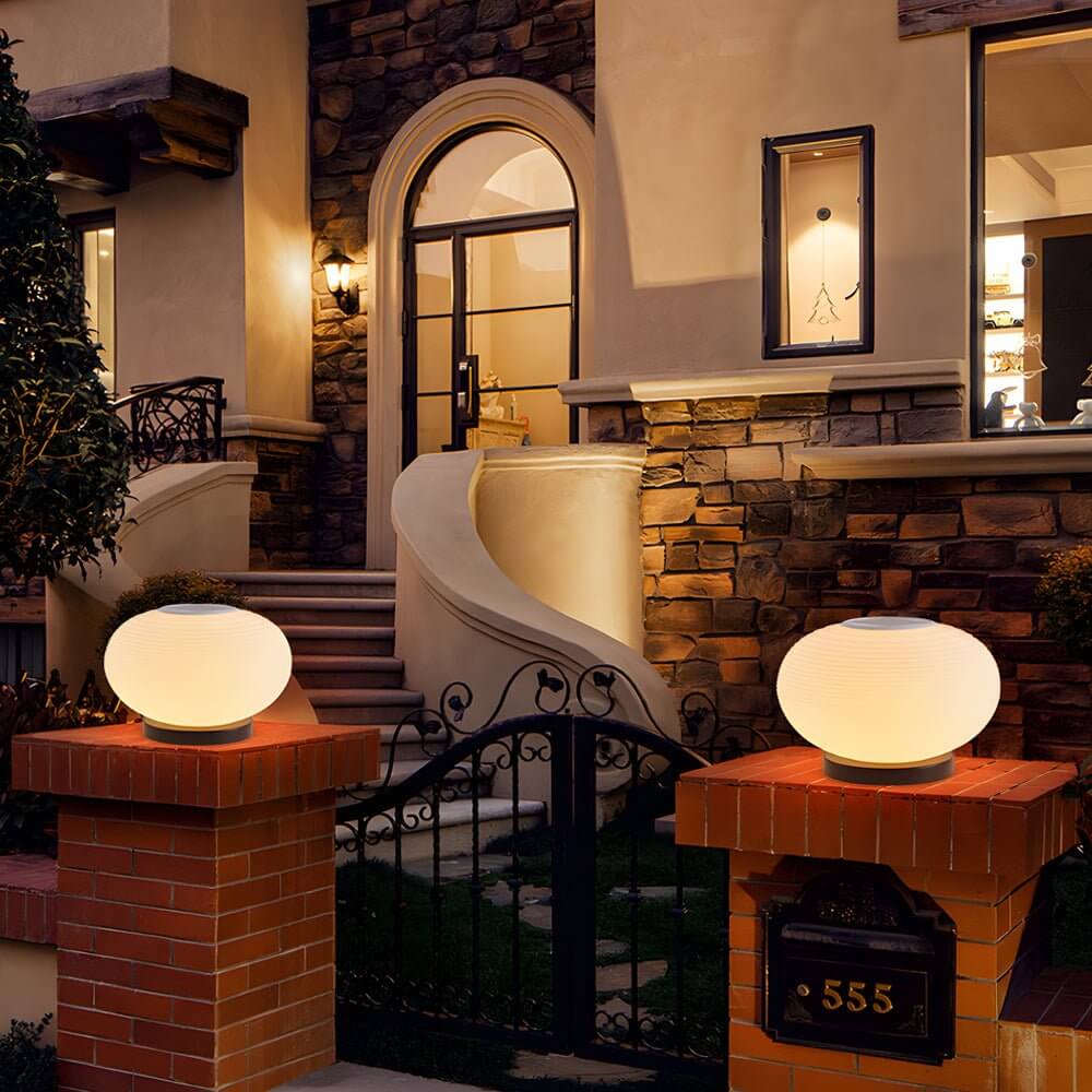 WINDSOR SOLAR SPIRAL POST LANTERN WITH TRIPLE HUE LED AND WEATHER-RESISTANT DESIGN