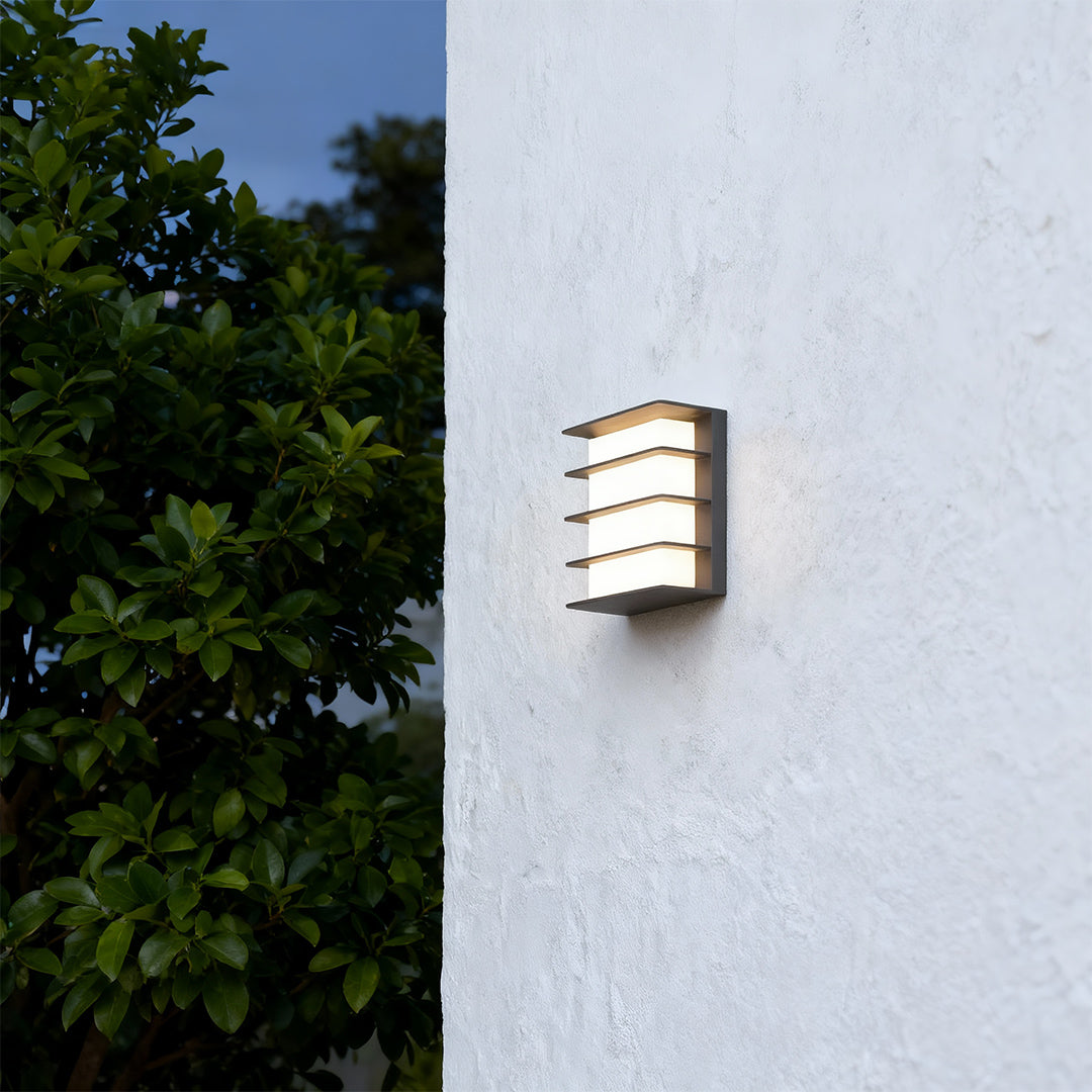 RAVENHALL SQUARE BLACK OUTDOOR LED ILLUMINATOR