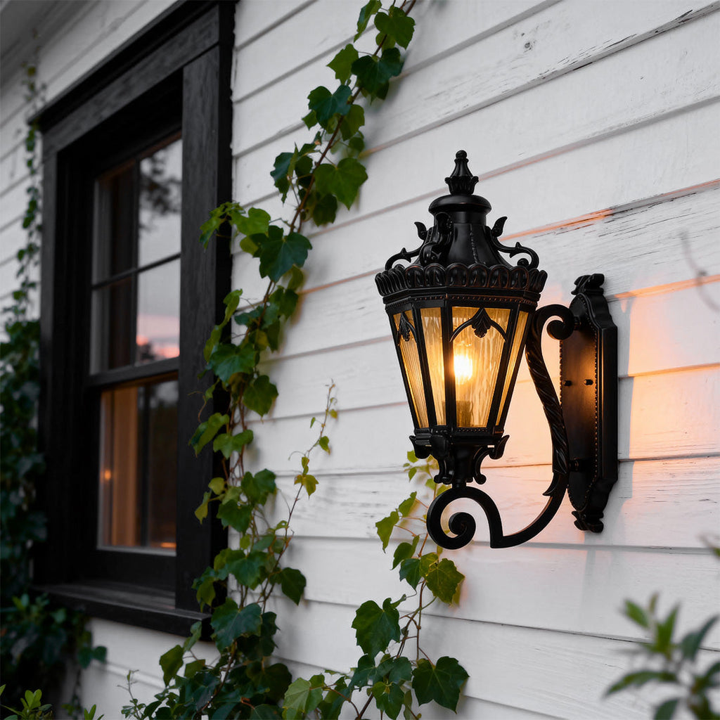 WINDSOR BLACK ALUMINUM OUTDOOR WALL LANTERN - WEATHERPROOF DESIGN