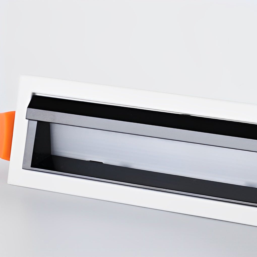 WINCHESTER EMBEDDED ILLUMINATOR WITH ANTI-GLARE WALL WASHER