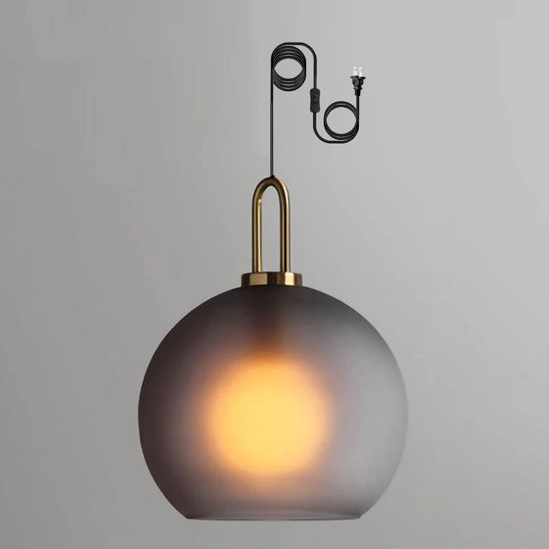 CAVENDISH GLEAMING GLASS PENDANT
