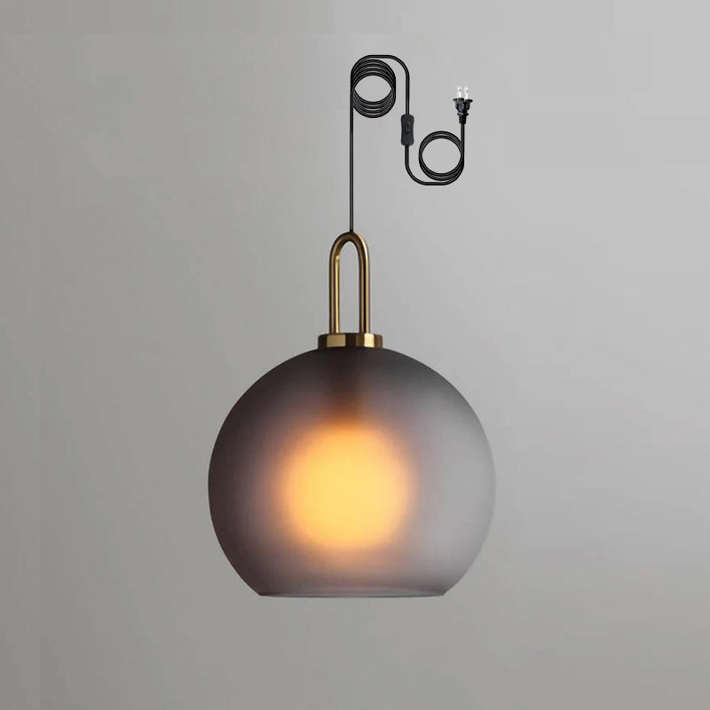 CAVENDISH GLEAMING GLASS PENDANT