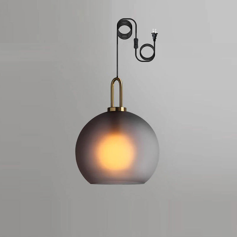 CAVENDISH GLEAMING GLASS PENDANT