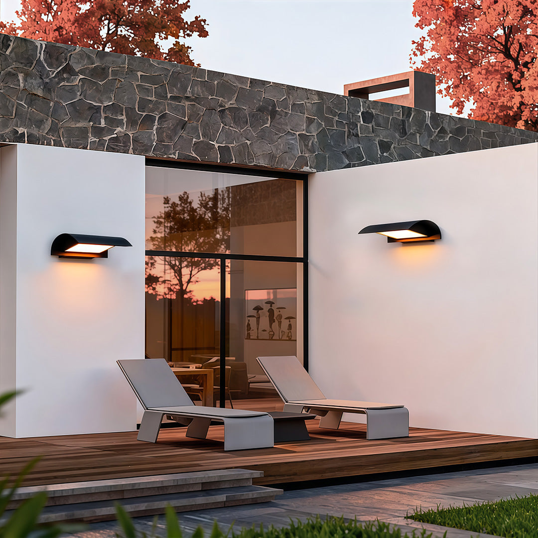 WINDSOR GARDEN WALL LANTERN - Contemporary Waterproof LED Fixture