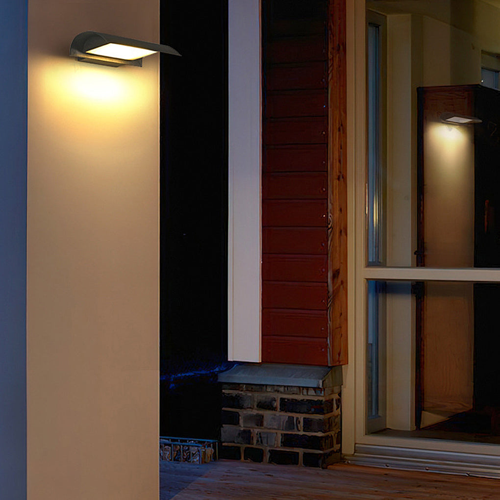 WINDSOR GARDEN WALL LANTERN - Contemporary Waterproof LED Fixture