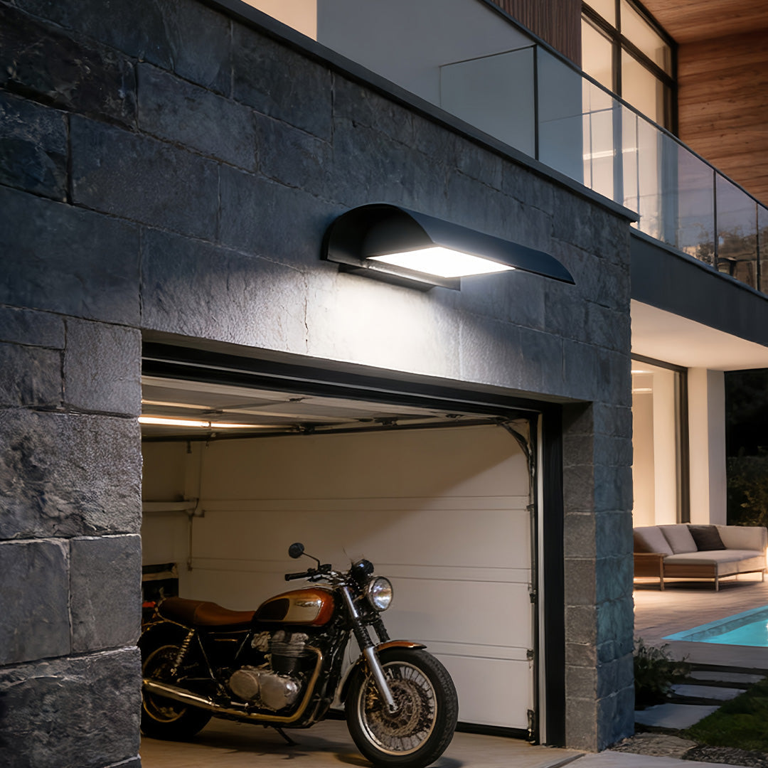 WINDSOR GARDEN WALL LANTERN - Contemporary Waterproof LED Fixture