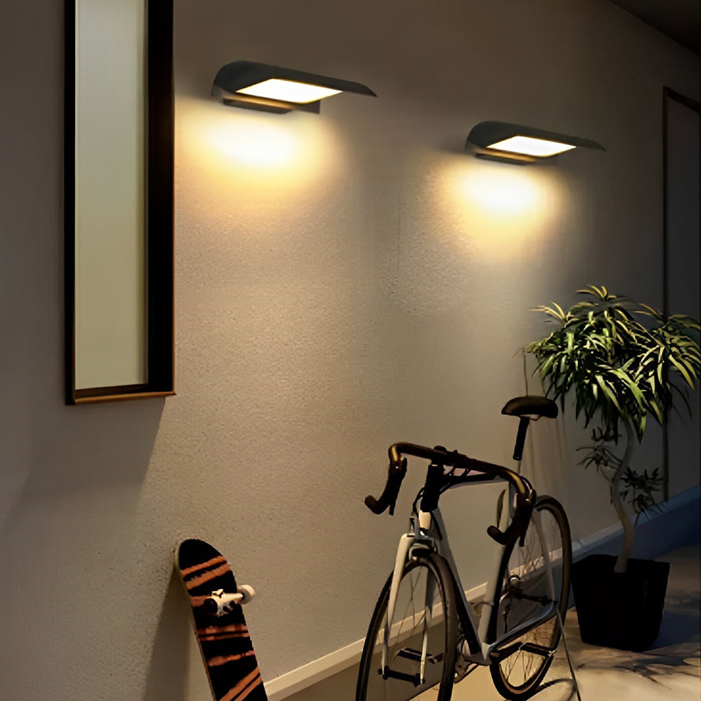 WINDSOR GARDEN WALL LANTERN - Contemporary Waterproof LED Fixture