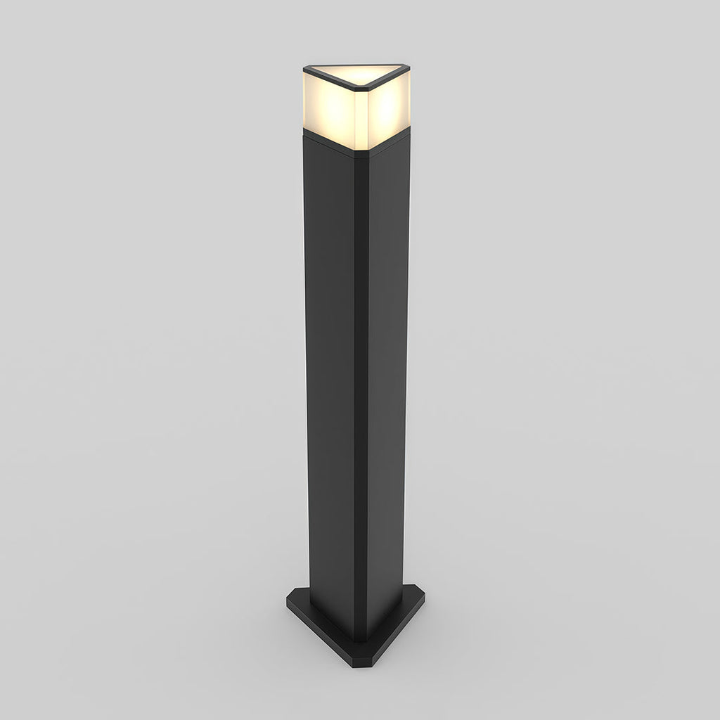 WINTHROP RAINPROOF LED PATHLIGHT WITH MODERN AESTHETIC