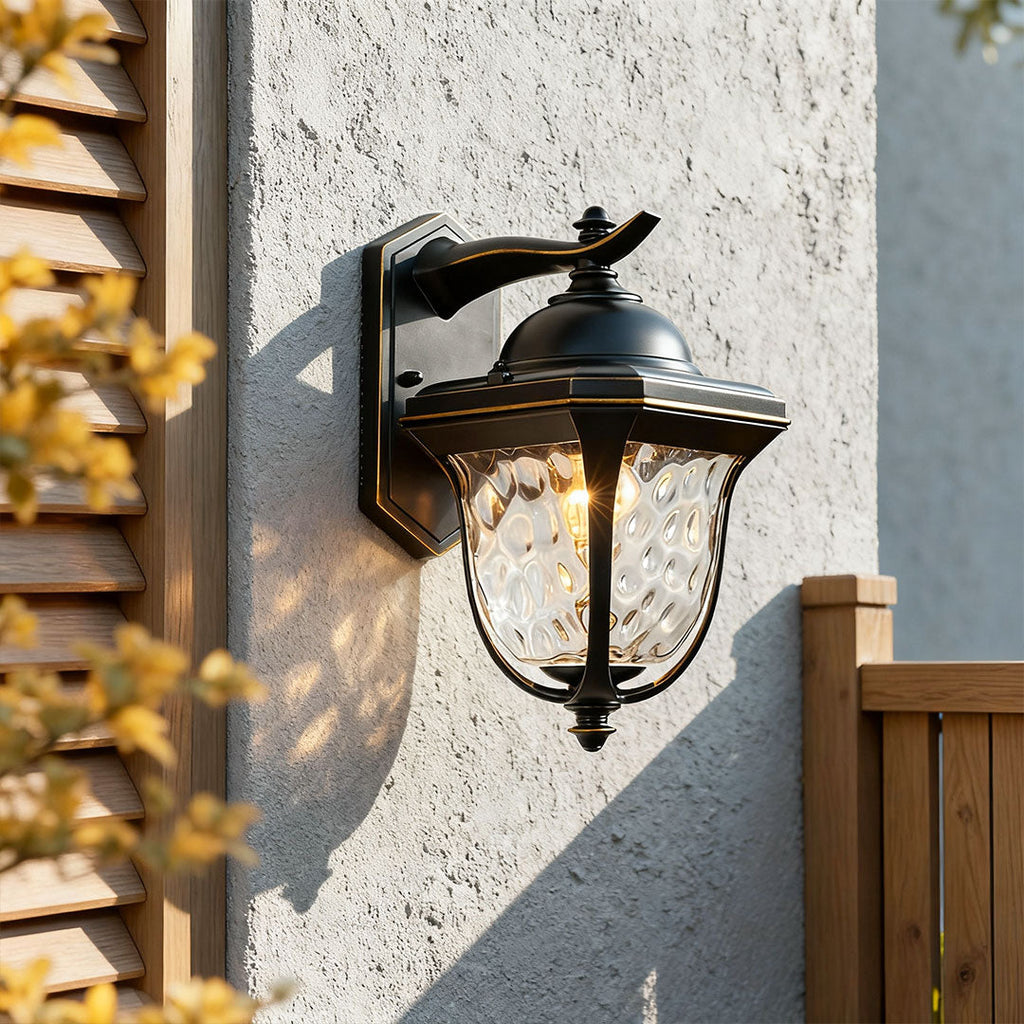 WINDSOR GARDEN BRIGHTNESS OUTDOOR LANTERN
