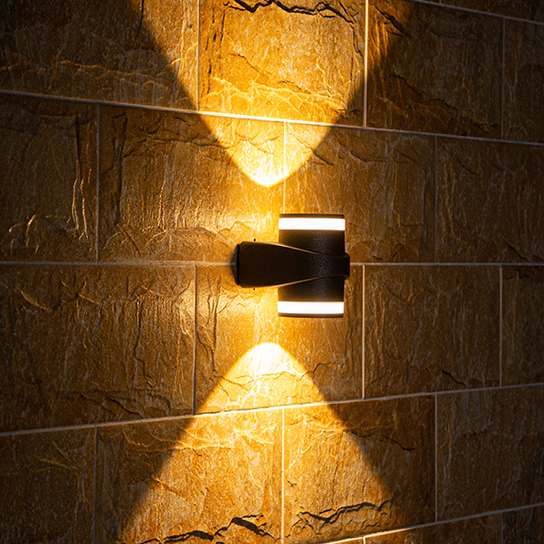 RAVENSDALE BLACK LED OUTDOOR WALL LANTERN, WEATHER-RESISTANT