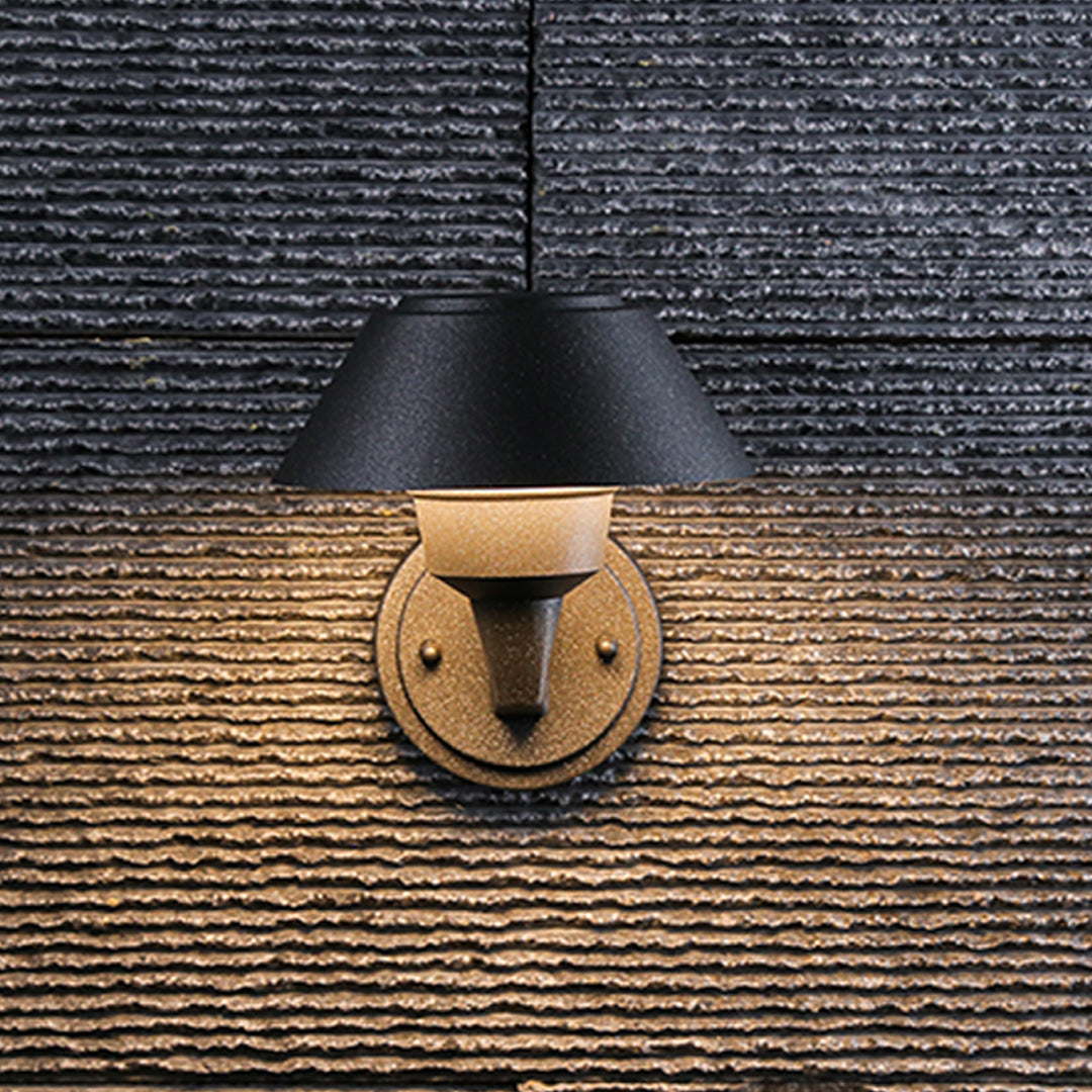 THORNBURY MODERN OUTDOOR WALL LANTERN - WEATHERPROOF MINIMALIST DESIGN