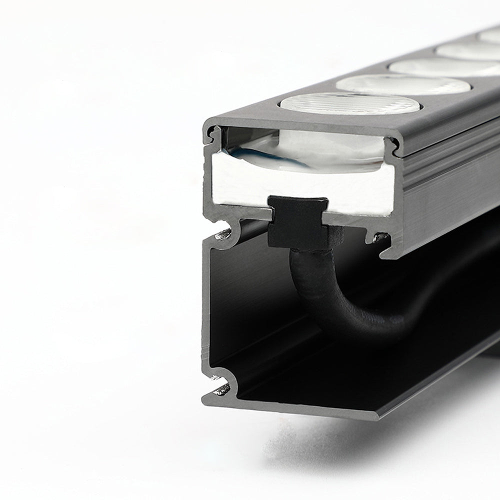 WINDSOR RAY ROTATABLE OUTDOOR LINEAR ILLUMINATOR