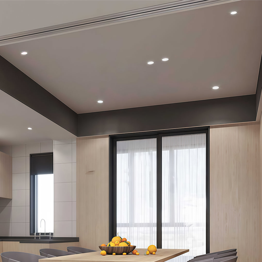 WINTHROP DUAL-TONE FLUSH MOUNT SPOTLIGHT WITH DEEP BAFFLE