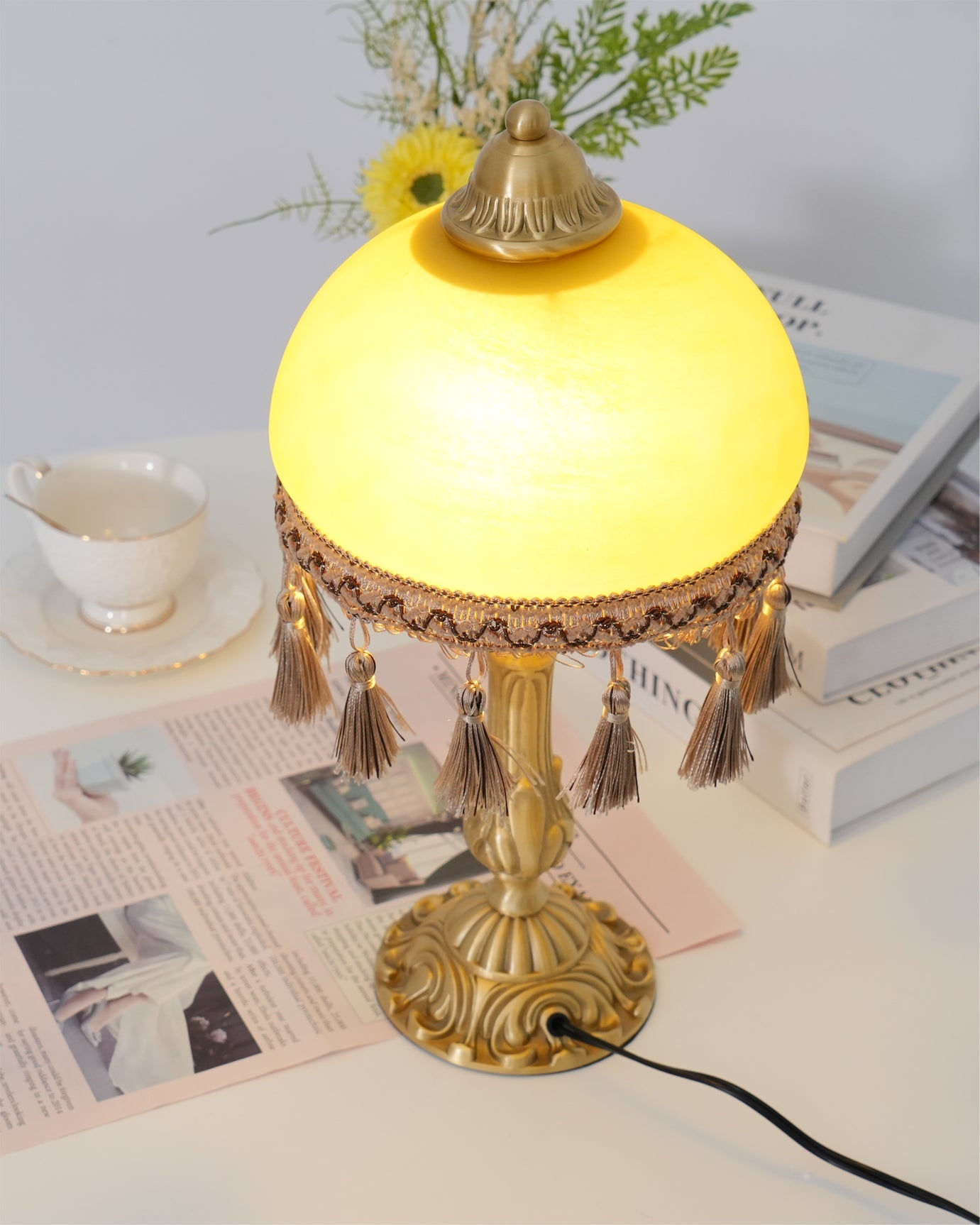 CHATEAU DORÉ BRASS TASSELED LAMP