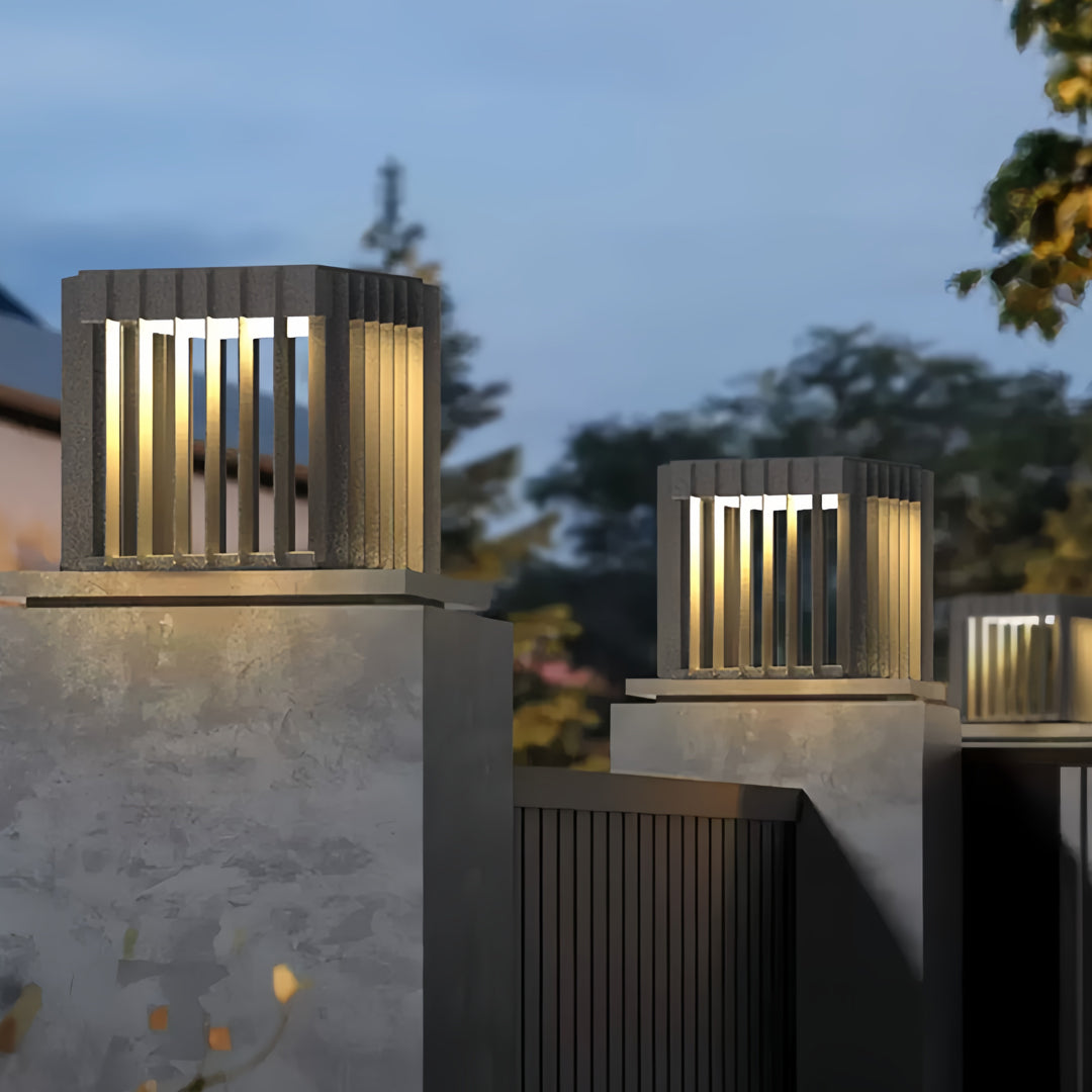 WINDSOR HOLLOWED OUTDOOR LANTERN LIGHT