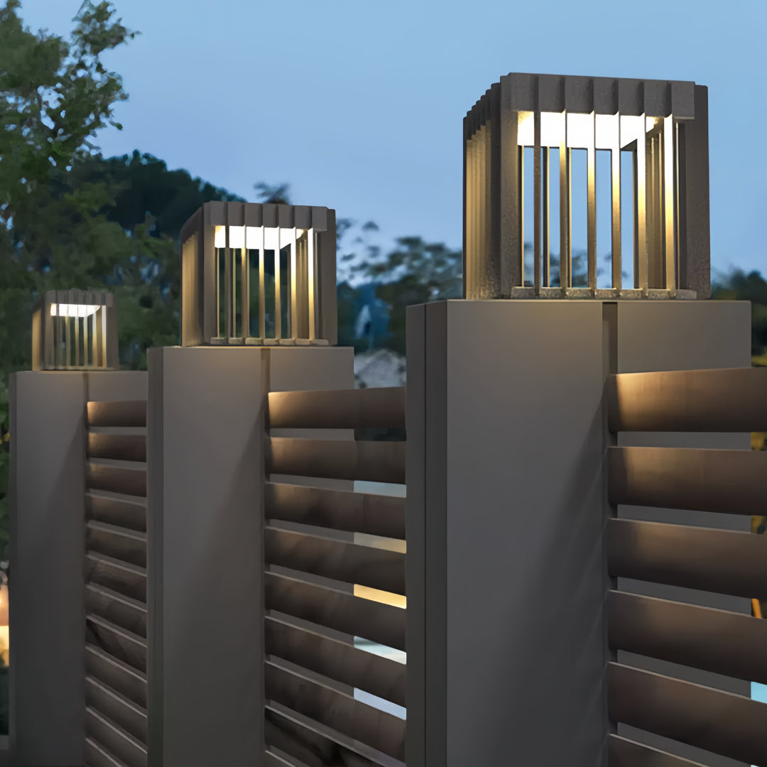 WINDSOR HOLLOWED OUTDOOR LANTERN LIGHT