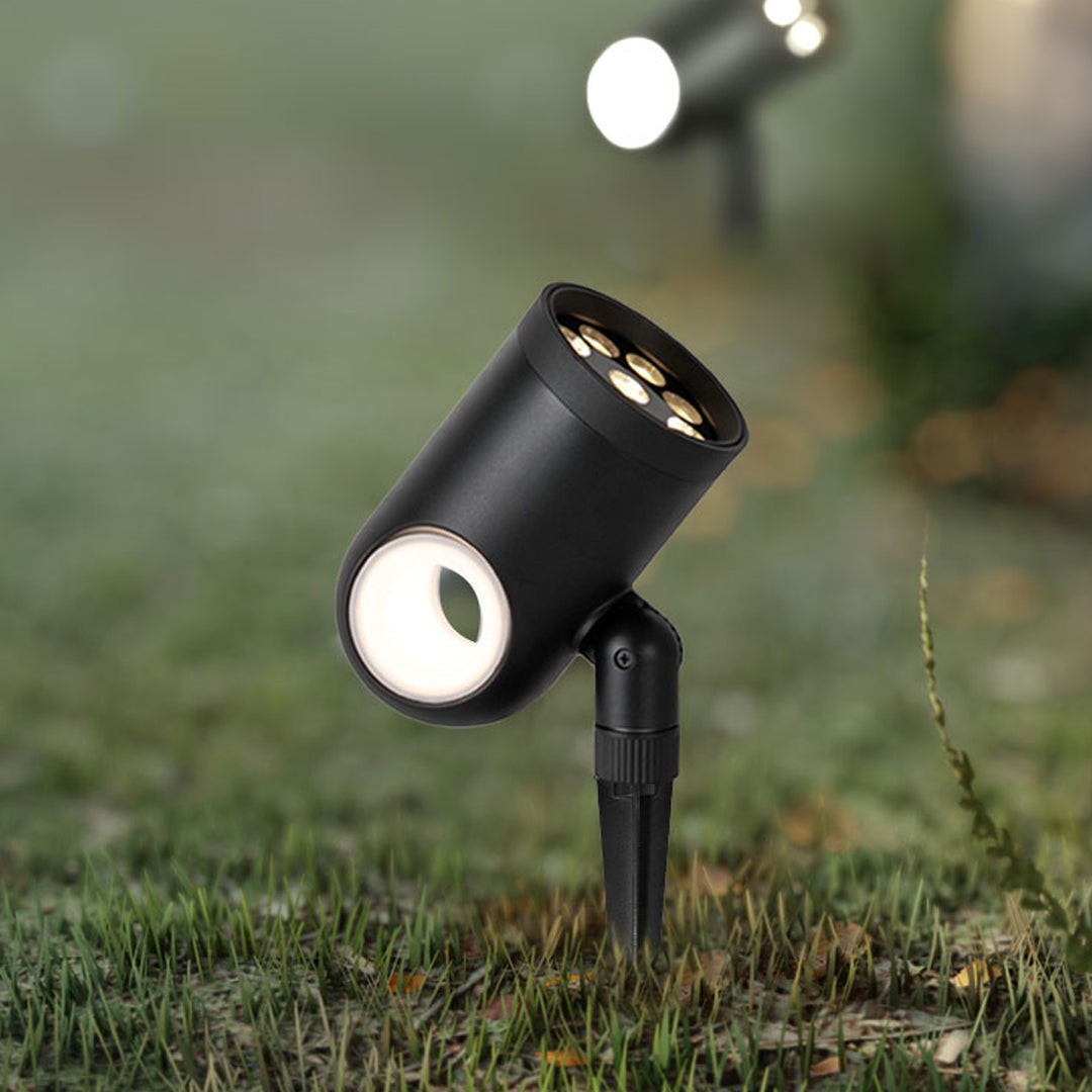 WINDSOR GARDEN BEACON WATER-RESISTANT LANDSCAPE LIGHT