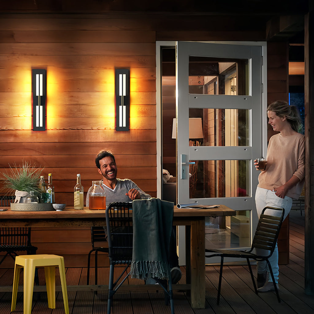 WINDSOR STRAIGHT EDGE OUTDOOR SCONCE, WEATHER-RESISTANT ILLUMINATOR