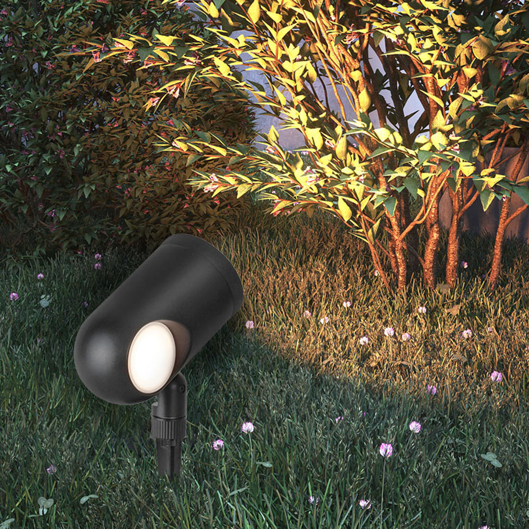 WINDSOR GARDEN BEACON WATER-RESISTANT LANDSCAPE LIGHT