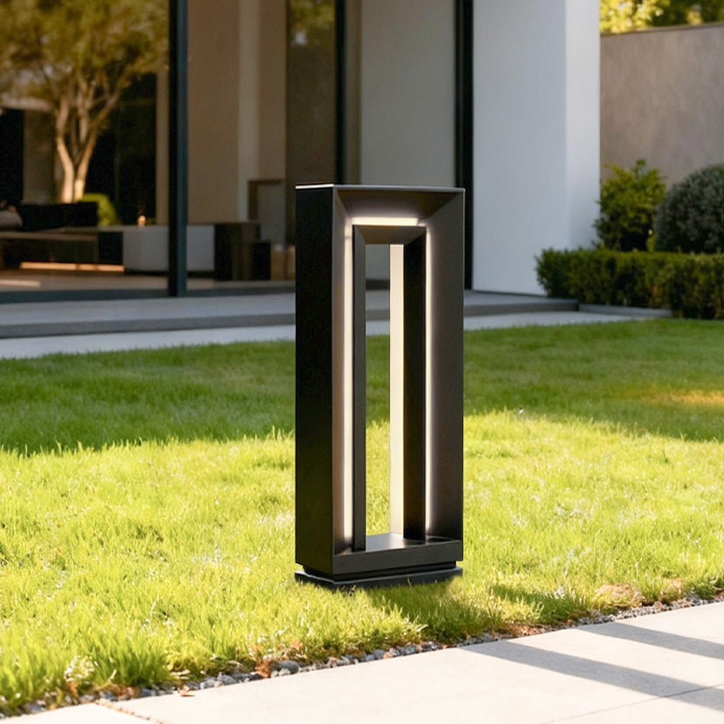 WINTHROP SQUARE LED GARDEN PILLAR LIGHT