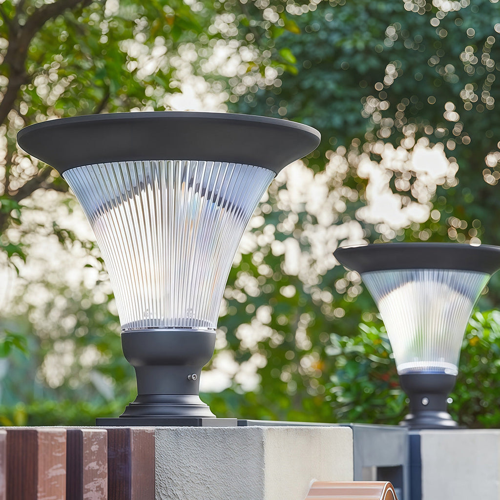 ALDERSON RUSTIC GARDEN TORCH WITH WATERPROOF BRIGHTNESS