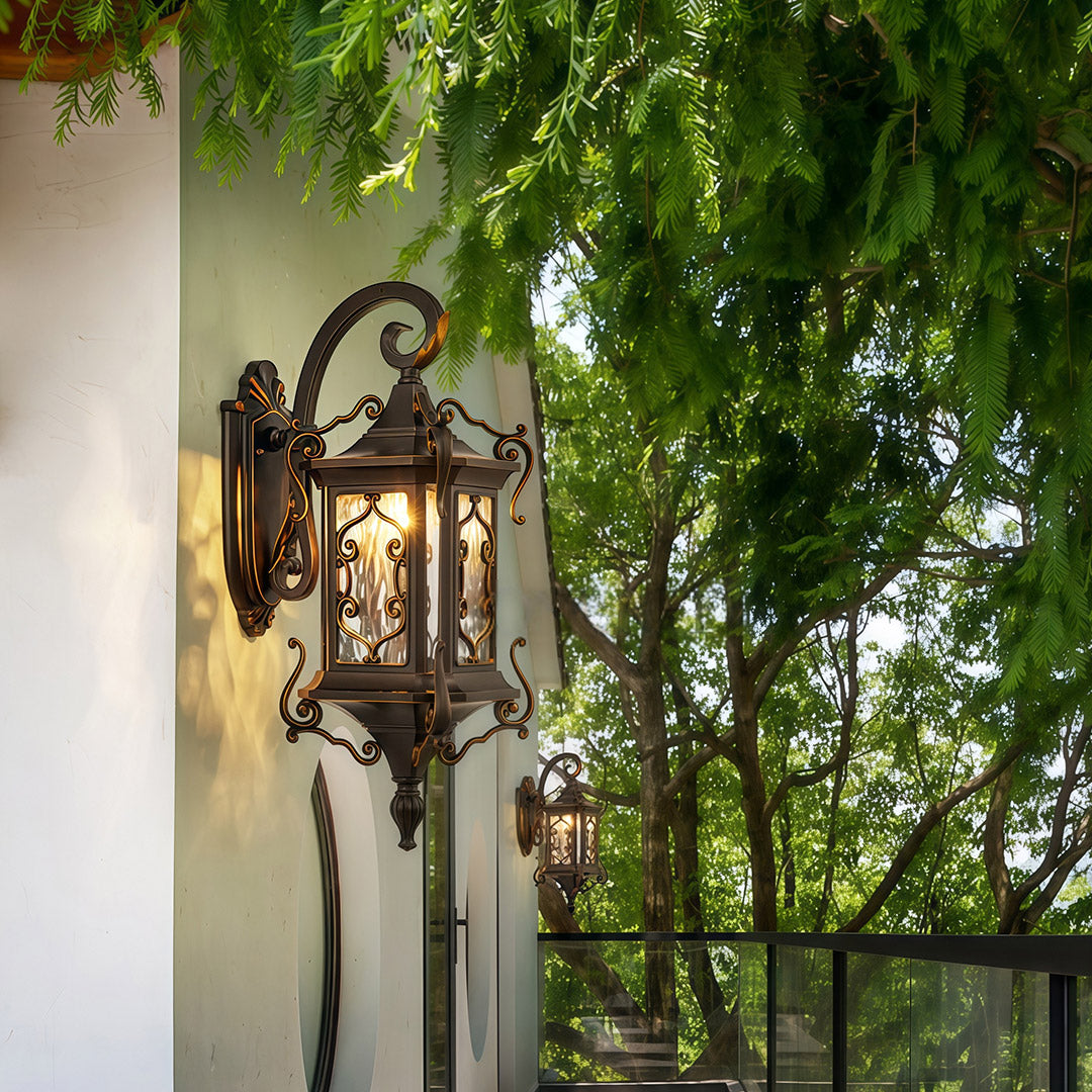 WINDSOR HILLS WEATHERPROOF OUTDOOR WALL LANTERN